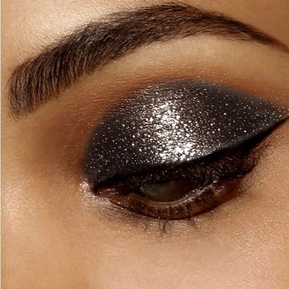 STILA - 🎉HP X 3🎉NWT - Glitter & Glow Liquid Eyeshadow “Molten Midnight”Sealed - Picture 4 of 12